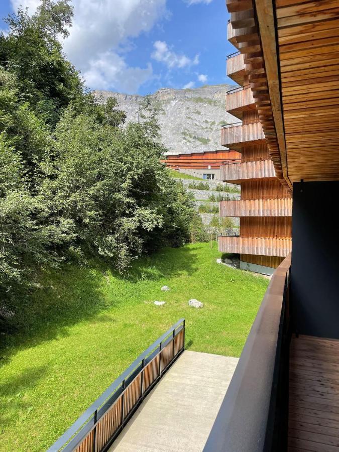 Stilvolle Ferienwohnung Direkt An Der Skipiste Flims Zewnętrze zdjęcie