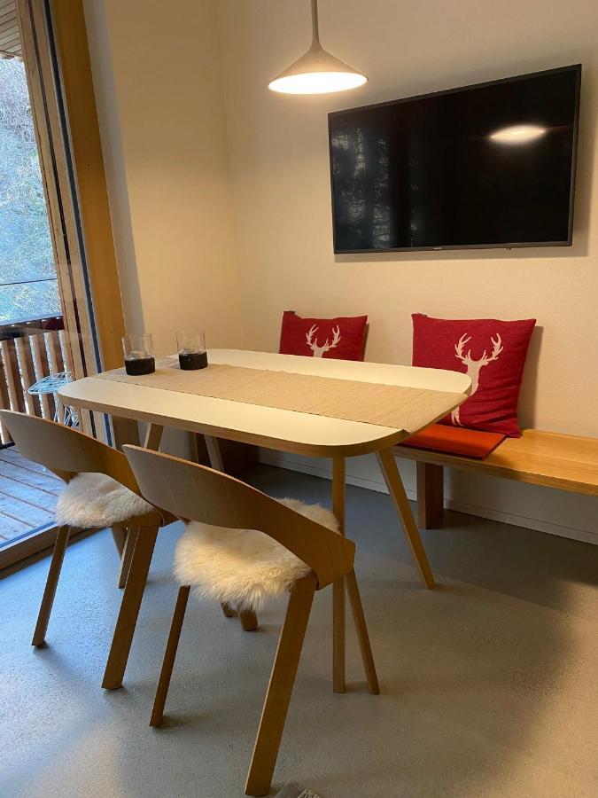 Stilvolle Ferienwohnung Direkt An Der Skipiste Flims Zewnętrze zdjęcie